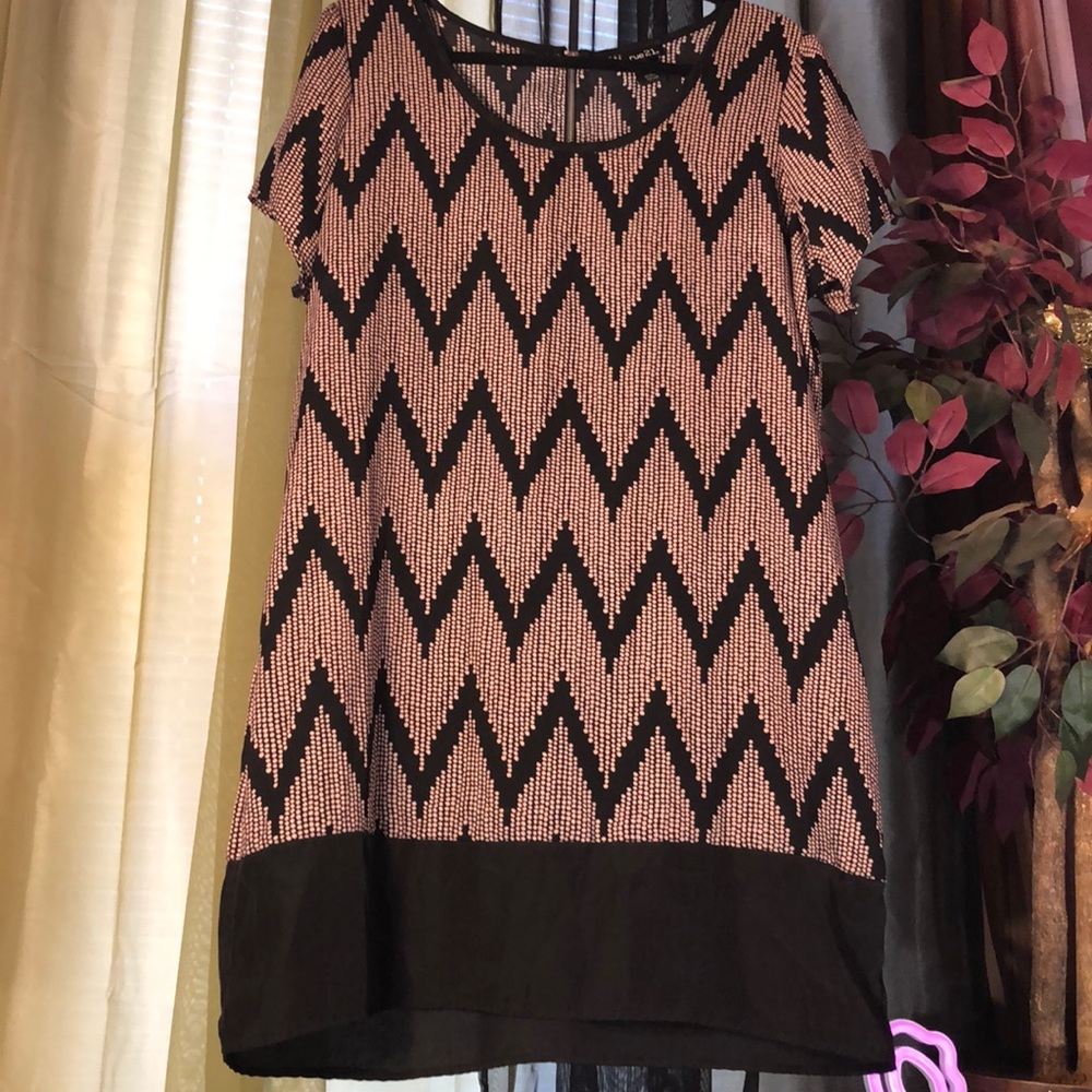 Rue 21 Pink & Black Dot Chevron Dress XL